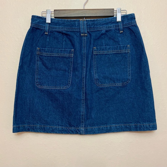 LOFT Patch Pocket Denim Skirt - Picture 5 of 5